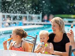 Well Furnished Mobile Home with Dishwasher near Water