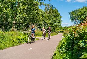 Comfortable Chalet With Dishwasher, Near the Sea in Egmond