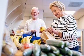 Lakeside Villa in Volendam
