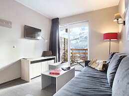 Chalet in Praroustan With Mountain Views