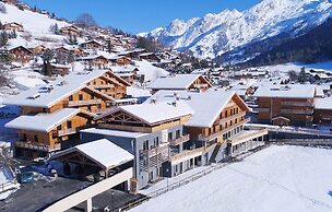 Modern Alpine Apartment