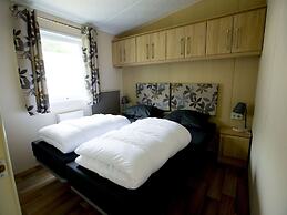 Chalet With a Terrace in a Beautiful Setting