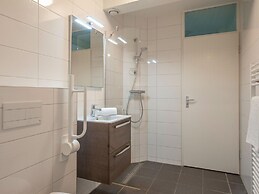 Detached Villa with 4 Bathrooms near Vrachelse Heide
