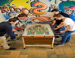 Detached Luxurious Lodge With Washingmachine, Near the Beach