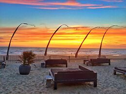 Special, Compound Group Accommodation, Near the Sea