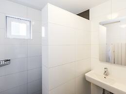 Luxurious Villa With Microwave, Within Green Surroundings