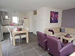 Luxurious Villa With Cart, Bubble Bath, Bubble Bath, in Green Area