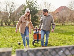 Villa With Garden in Holiday Park in Limburg