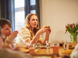 Villa With Garden in Holiday Park in Limburg