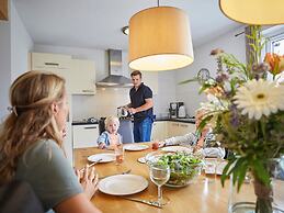 Villa With Garden in Holiday Park in Limburg