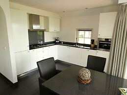 Beautiful Villa With Bubble Bath