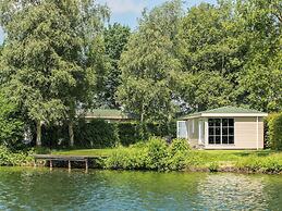 Comfortable Chalet With a Combi Microwave, in Green Twente