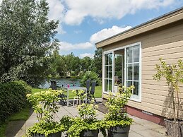 Comfortable Chalet With a Combi Microwave, in Green Twente