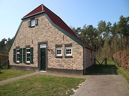 Nice Villa With a Sauna in Limburg