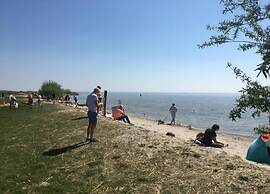 Lakeside Villa Near Sneekermeer