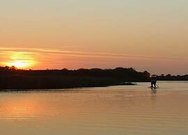 Lakeside Villa Near Sneekermeer