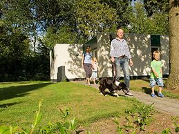 Comfortable Bungalow Near Hunebedcentrum