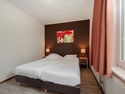 Luxurious Villa With six Bedrooms, in Green Surroundings