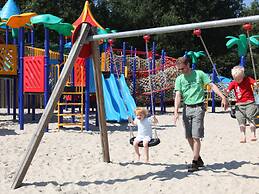 Luxurious Villa With six Bedrooms, in Green Surroundings