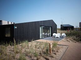 Modified, Modern Lodge Near the Beach