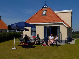 Nice Villa in Sumar With Shared Pool