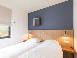 Comfy Lodge with Microwave Oven near Beach