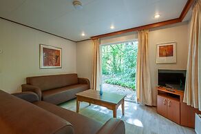 Chalet Near Trails & Town