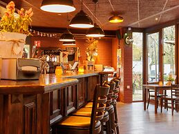 Modern Chalet With Dishwasher, Near the Hunebedcentrum