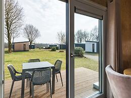 Modern Chalet With Dishwasher, Near the Hunebedcentrum