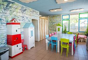 Neat Chalet With Microwave Near the Beach in Egmond