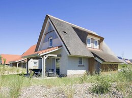 Luxurious Villa With Dishwasher, Only 500 m. From the sea