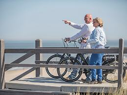 Luxurious Villa With Dishwasher, Only 500 m. From the sea