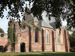 Luxury Holiday Home with Hot Tub at Dutch Coast