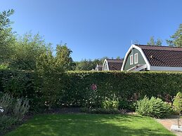 Luxury Holiday Home with Hot Tub at Dutch Coast