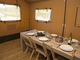 Comfortably Furnished Tent Lodge with Stove near Veluwe