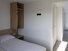 Modern Lodge With Dishwasher, Microwave, 500 m. From the sea