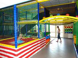 Modern Chalet With Dishwasher in Noordwijk Near the Sea