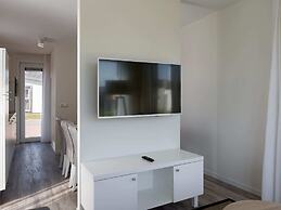 Modern Bungalow With Three Bathrooms, 500 m. From the Beach