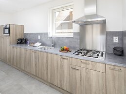 Luxurious Villa With Dishwasher, Only 500 m. From the sea