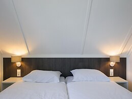 Luxurious Villa With Dishwasher, Only 500 m. From the sea