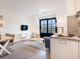 Luxurious Apartment With Dishwasher, 1 km. From the Beach