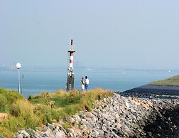 Cozy Chalet w/ Terrace