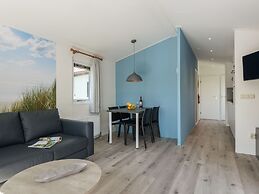 Restyled Chalet With Dishwasher, Near the Sea, on Texel