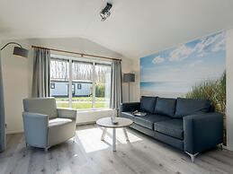 Restyled Chalet With Dishwasher, Near the Sea, on Texel