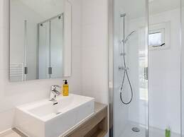 Restyled Chalet With Dishwasher, Near the Sea, on Texel