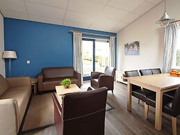 Detached Bungalow With a Dishwasher Near Leeuwarden