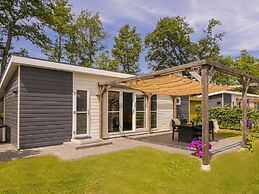 Modern Chalet in a Holiday Park Near Lochem