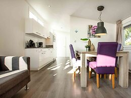 Comfortable Chalet sea at 3.5 km, in Egmond