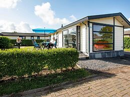 Comfortable Chalet sea at 3.5 km, in Egmond