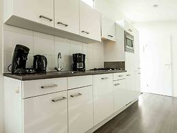 Comfortable Chalet sea at 3.5 km, in Egmond